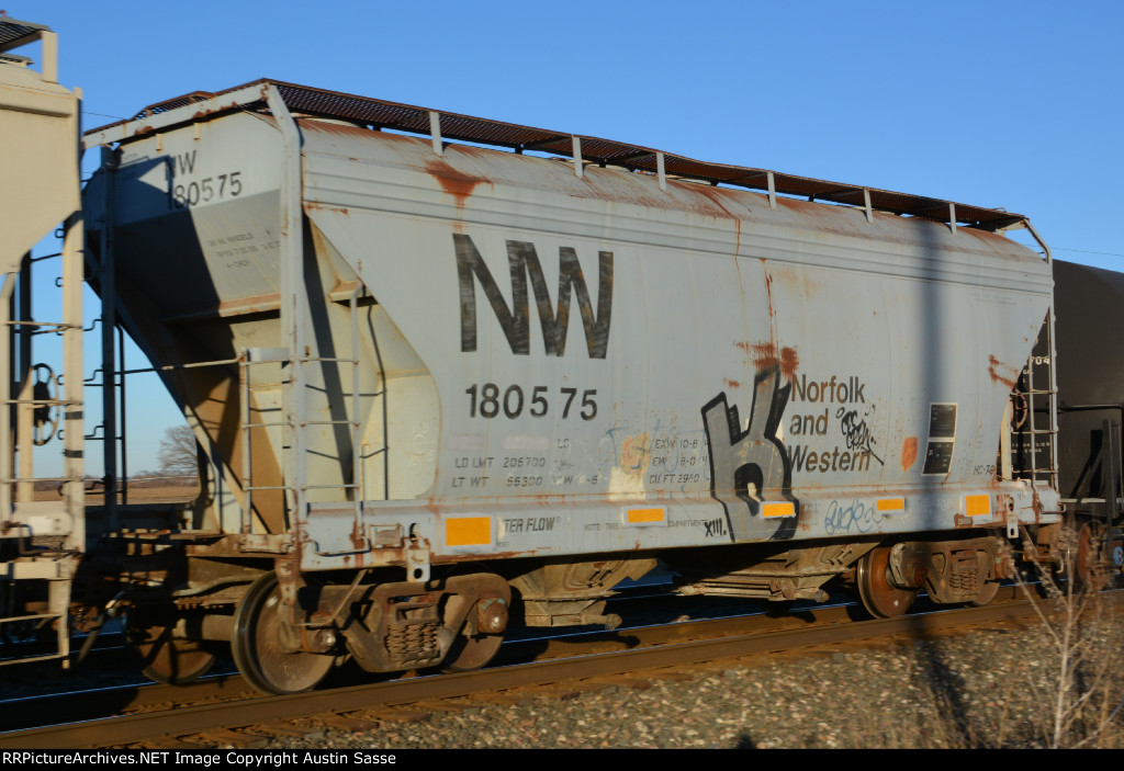 NW 180575